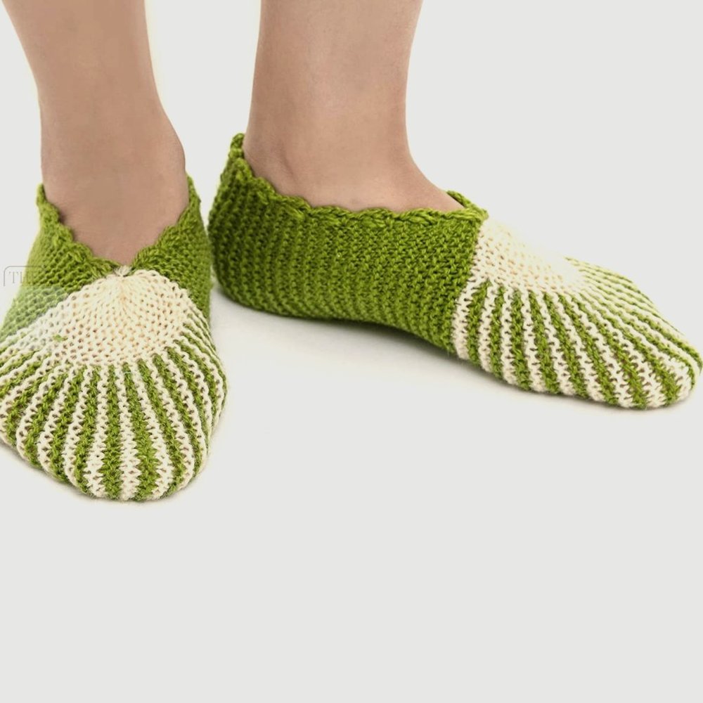 Knitted Boots for Kids and Women